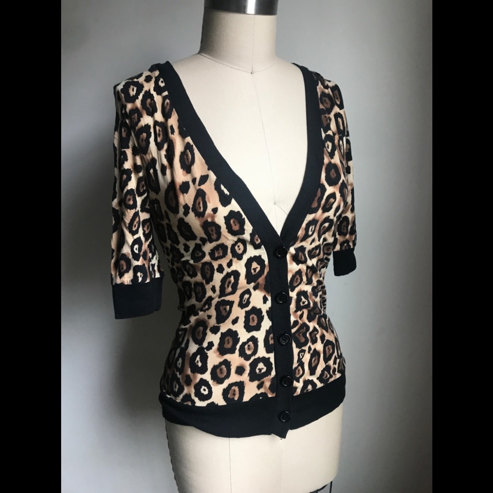 Cheetah print top